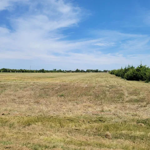 $195,000 | S South S Greenwich Road, Wichita, KS 67210