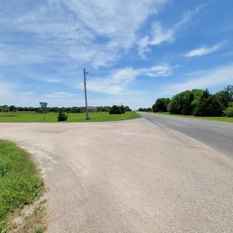 $195,000 | S South S Greenwich Road, Wichita, KS 67210
