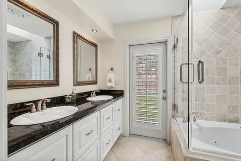 $814,000 | 10215 Green Tree Road, Houston, TX 77042