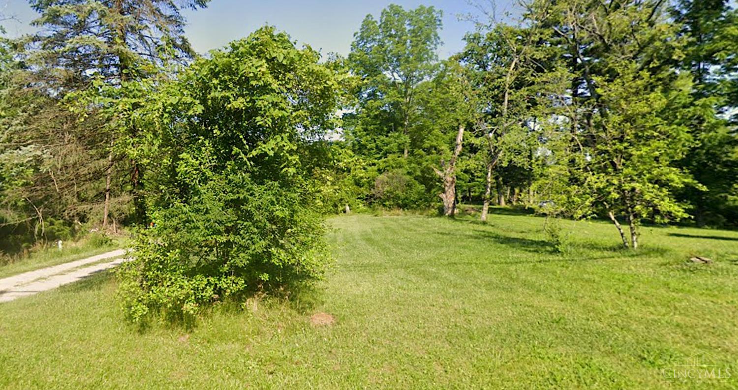 7255 Drake Road Cincinnati, OH 45243 - Photo 2 of 11