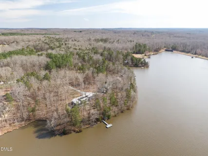 $1,500,000 | 928 Shorefront Lane, Hillsborough, NC 27278