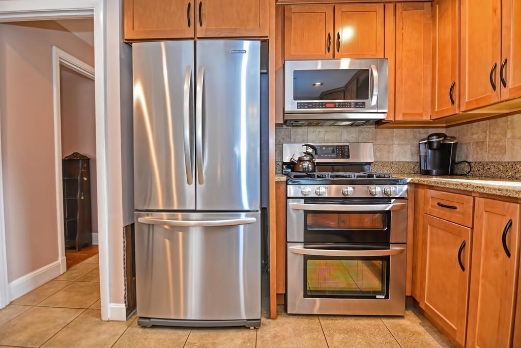 1 Stonybrook Road Sharon, MA 02067 - Photo 11 of 38 Gallery Image 11