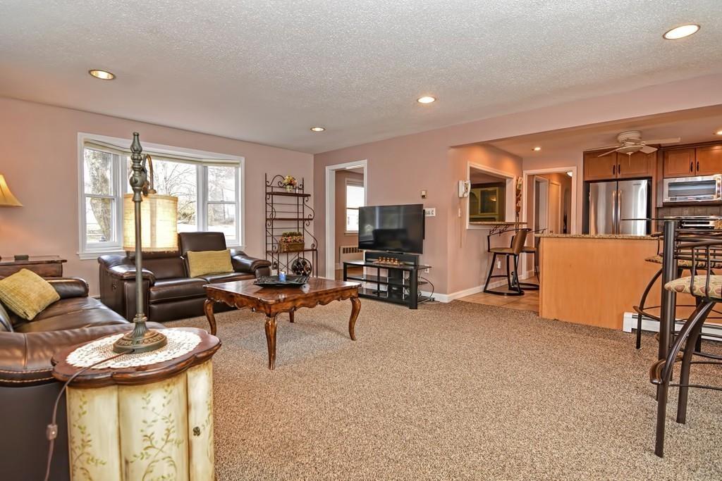 1 Stonybrook Road Sharon, MA 02067 - Photo 18 of 38 Gallery Image 18