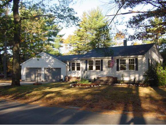 12 Kelley Road Plaistow, NH 03865 - Photo 1 of 1