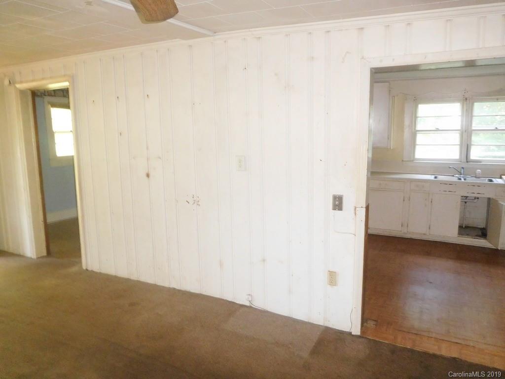 4749 Hickory Grove Road Gastonia, NC 28056 - Photo 8 of 19 Gallery Image 8