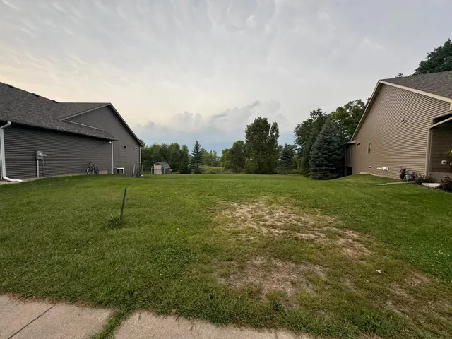 $120,000 | 2620 Oaklawn Drive, Northfield, MN 55057