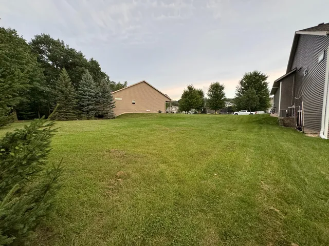 $120,000 | 2620 Oaklawn Drive, Northfield, MN 55057