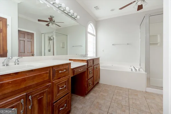 $599,000 | 32 Willow Lake Drive, Warner Robins, GA 31093