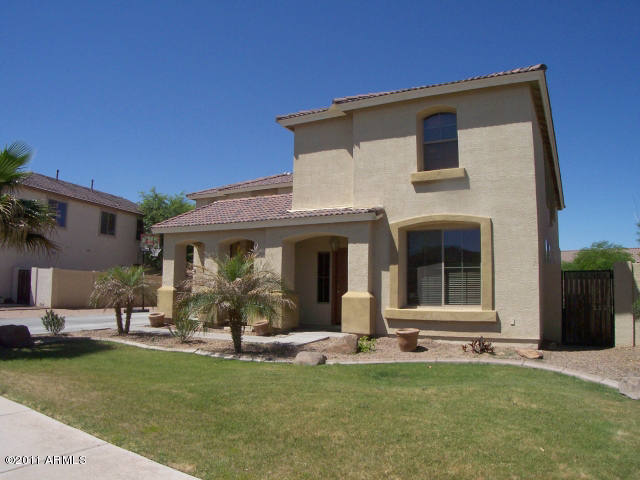 3696 South Martingale Road Gilbert, AZ 85297 - Photo 3 of 36 FRONT