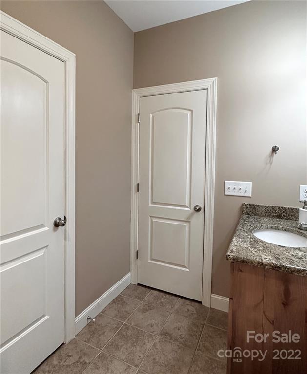 702 Players Ridge Road Hickory, NC 28601 - Photo 26 of 47 Gallery Image 26