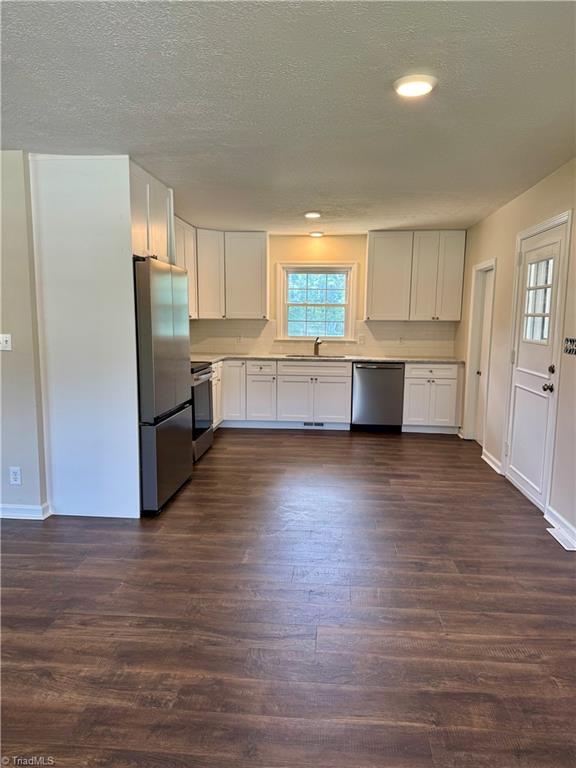 3939 Lewiston Road Summerfield, NC 27358 - Photo 11 of 17