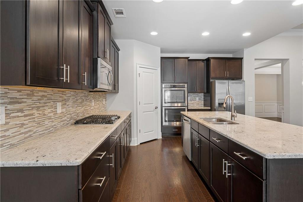 1810 Geranium Lane Cumming, GA 30040 - Photo 20 of 40