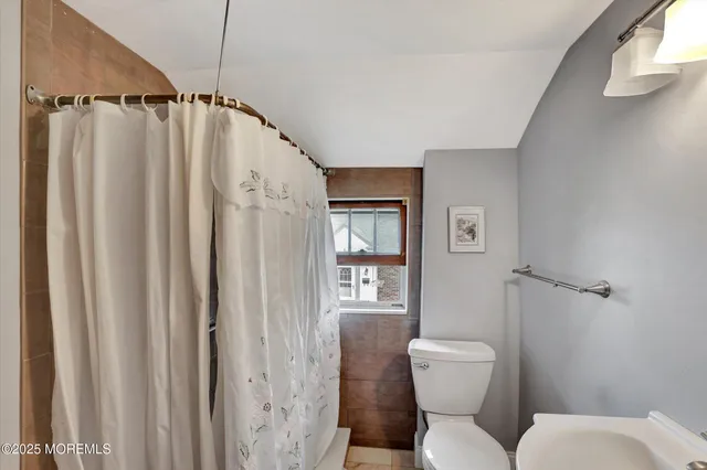 $775,000 | 501 Leslie Avenue, Brielle, NJ 08730