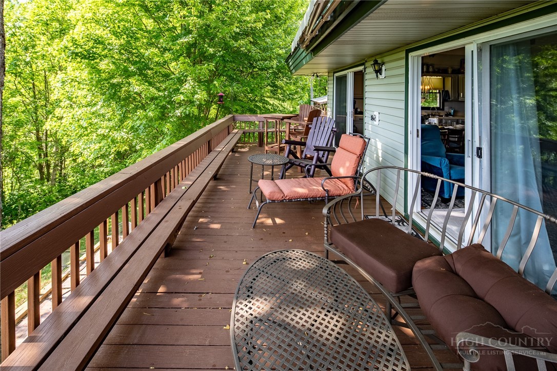 905 Harley Perry Road Zionville, NC 28698 - Photo 7 of 48