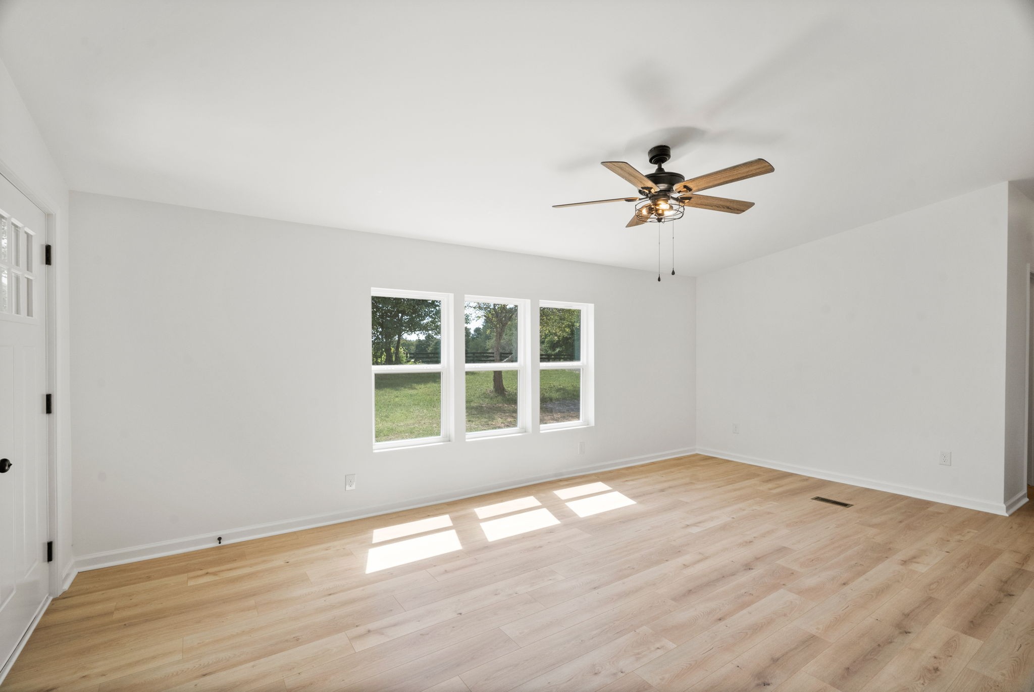 5877 Green Road Springfield, TN 37172 - Photo 10 of 37