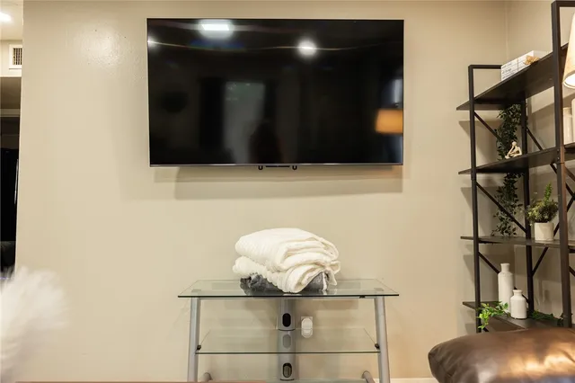 $500,000 | 706 Navidad Street, Bryan, TX 77801