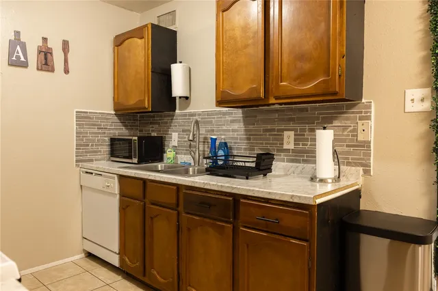 $500,000 | 706 Navidad Street, Bryan, TX 77801