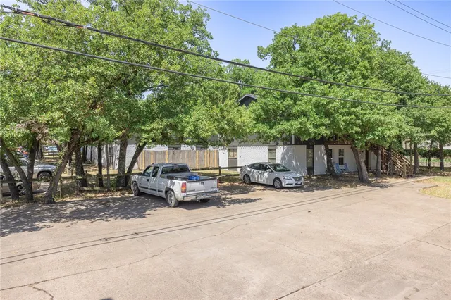 $500,000 | 706 Navidad Street, Bryan, TX 77801