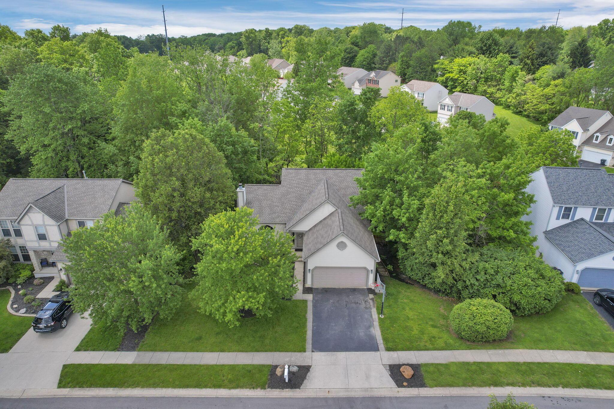 445 Barrington Ridge Pataskala, OH 43062 - Photo 57 of 65 Home front
