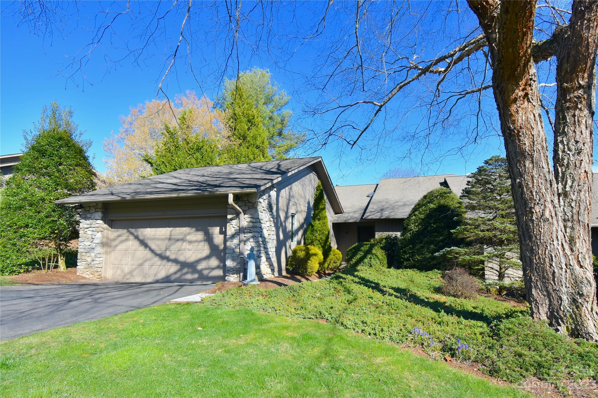4 Stony Ridge Asheville, NC 28804 - Photo 1 of 1 a view of outdoor space and yard