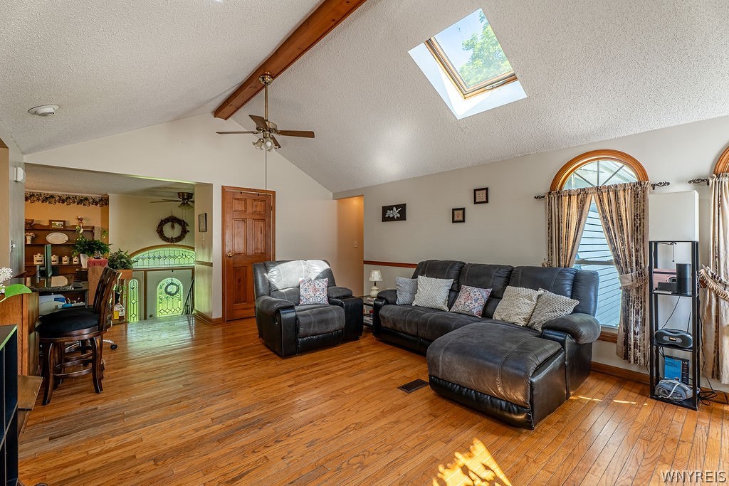 13670 Martin Road Akron, NY 14001 - Photo 8 of 49