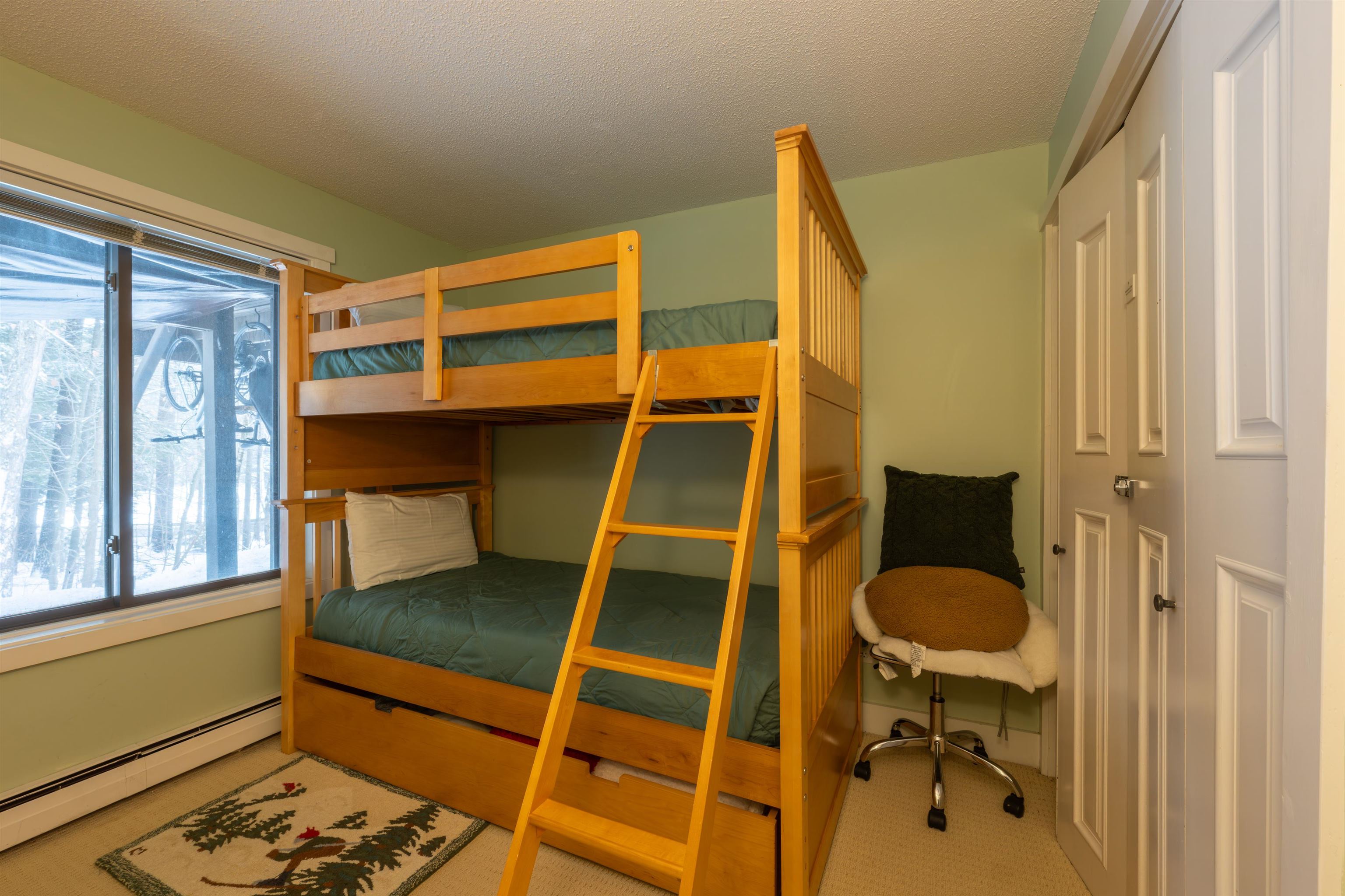 1299 Quechee Main Street, Unit 2E Hartford, VT 05059 - Photo 20 of 22