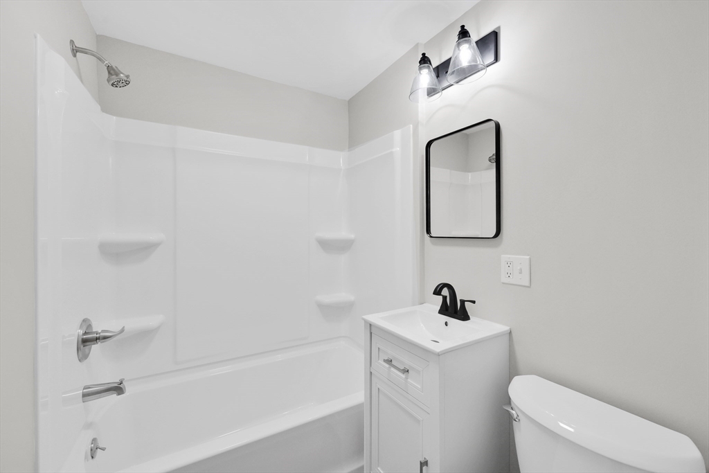 56 Glenwood Street Ludlow, MA 01056 - Photo 19 of 37