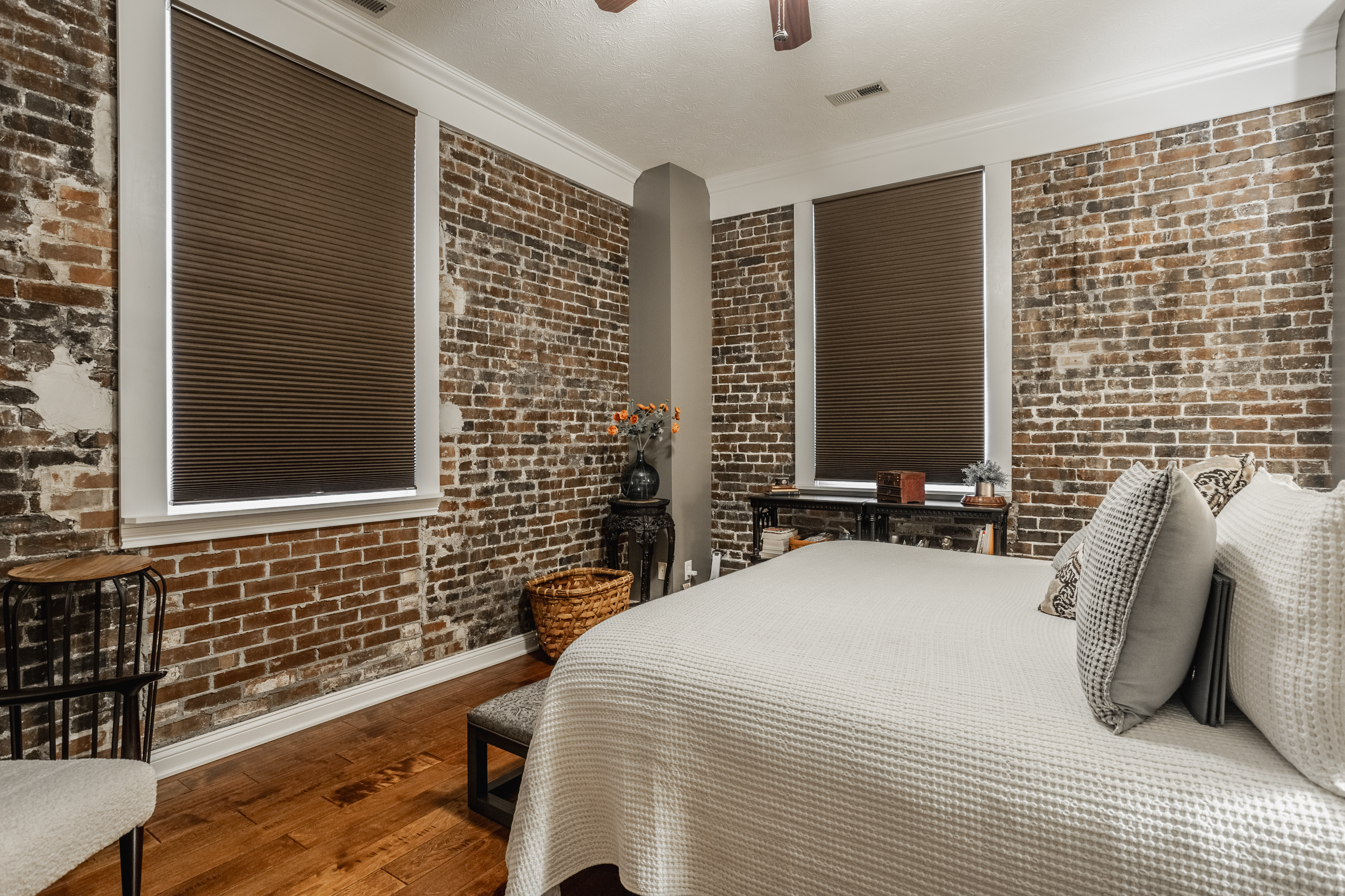 5813 Lawton Loop E Drive, Unit 4 Indianapolis, IN 46216 - Photo 16 of 35