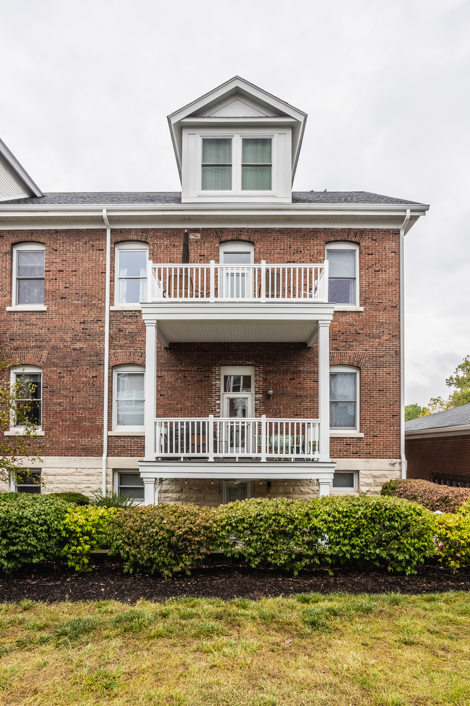 5813 Lawton Loop E Drive, Unit 4 Indianapolis, IN 46216 - Photo 34 of 35