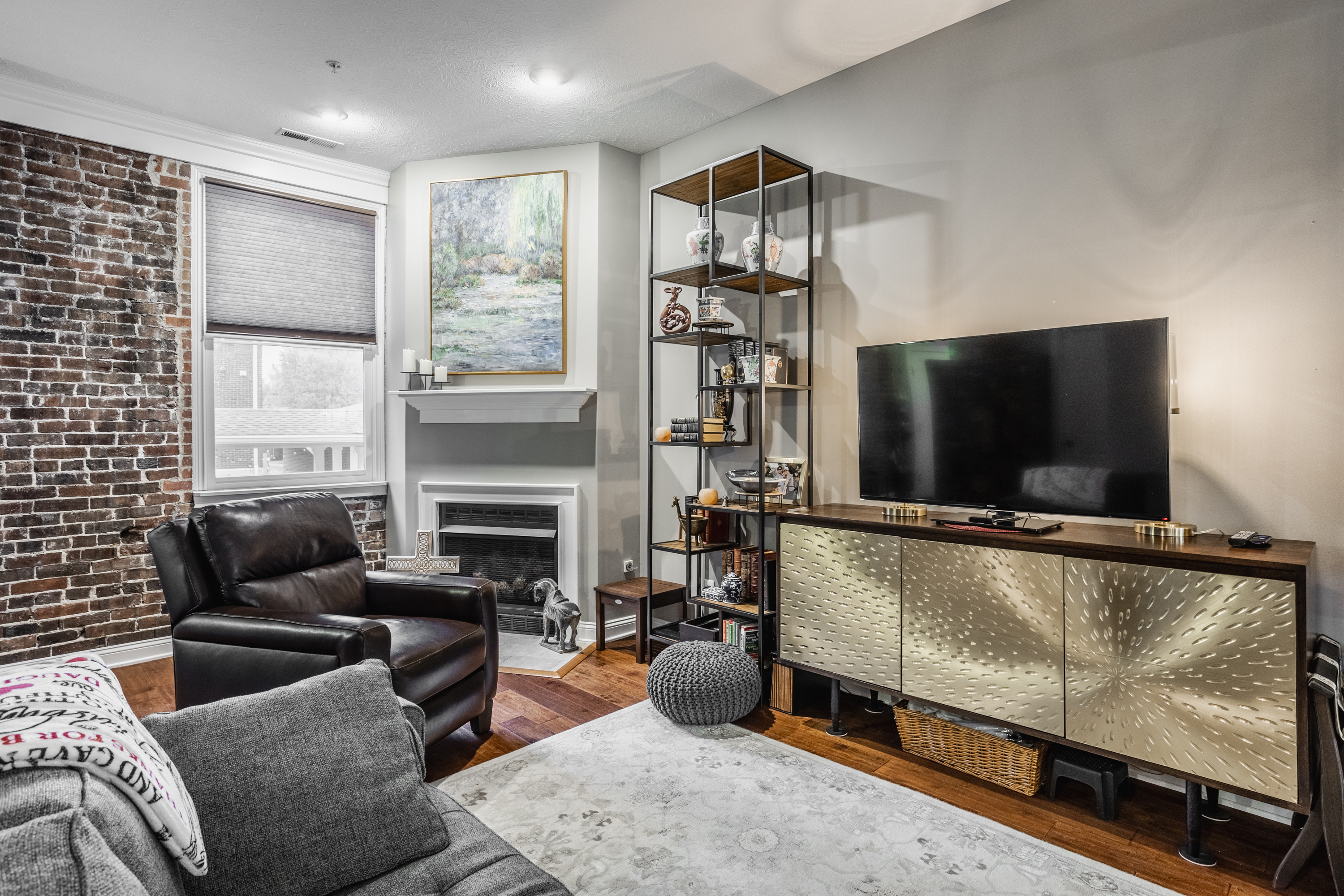 5813 Lawton Loop E Drive, Unit 4 Indianapolis, IN 46216 - Photo 6 of 35