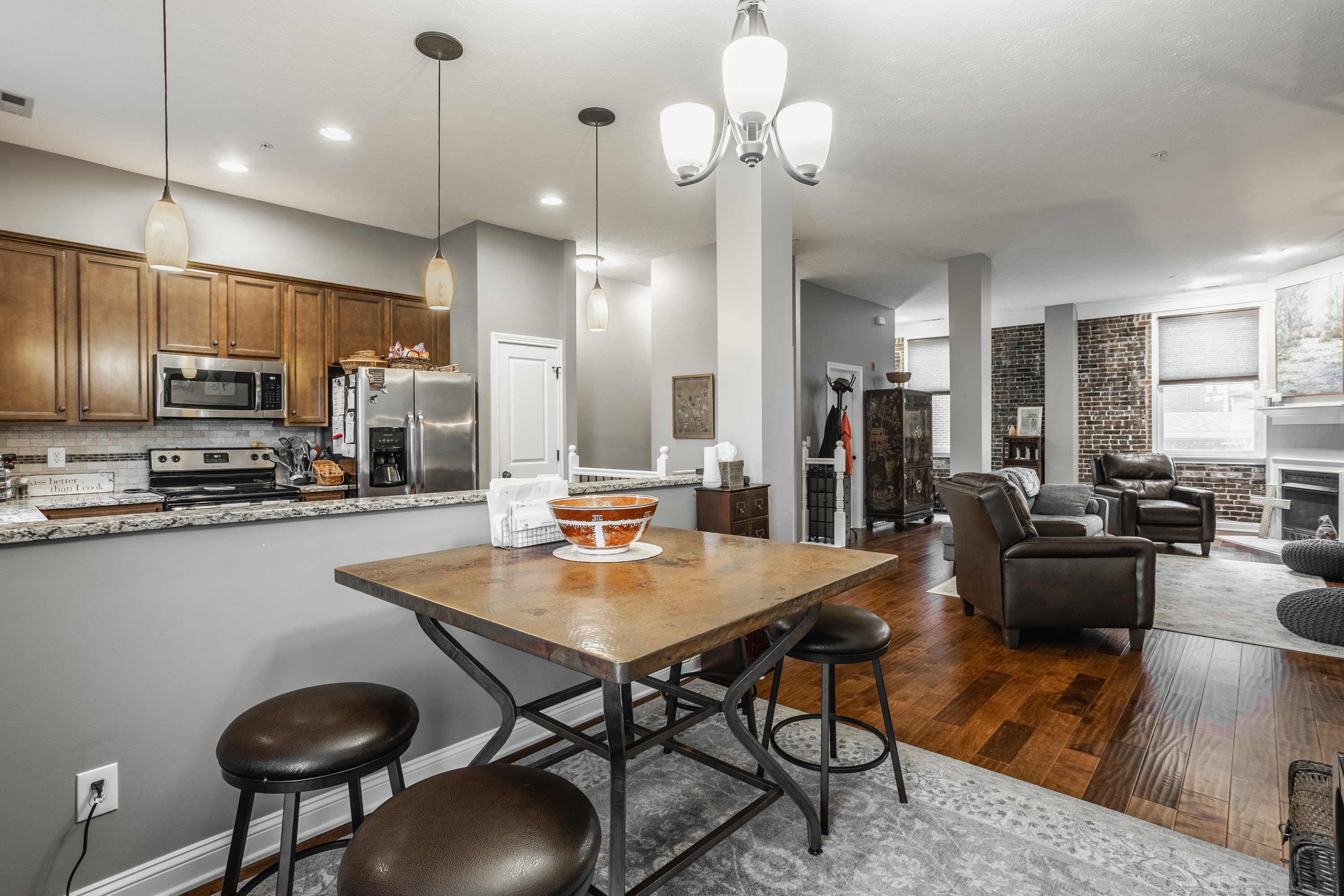 5813 Lawton Loop E Drive, Unit 4 Indianapolis, IN 46216 - Photo 10 of 35