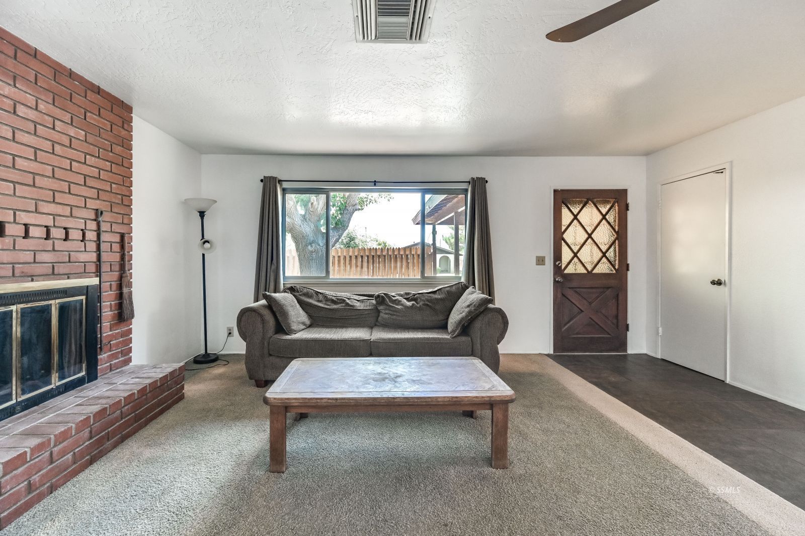 1224 West Iowa Avenue Ridgecrest, CA 93555 - Photo 5 of 22
