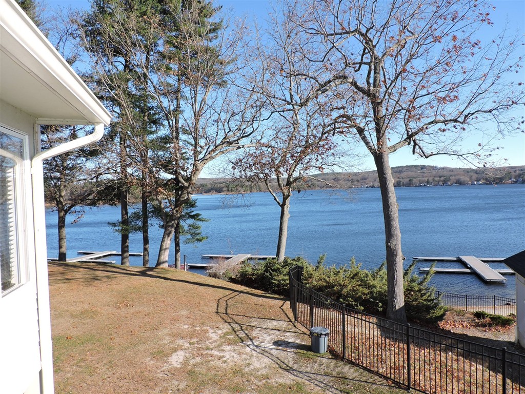 506 Beacon Park Road, Unit 506 Webster, MA 01570 - Photo 5 of 42 Gallery Image 5