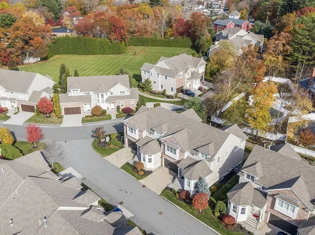 $1,390,000 | 527 Salem Street, Unit 42, Lynnfield, MA 01940