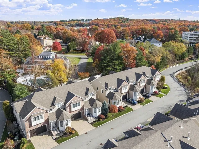 $1,390,000 | 527 Salem Street, Unit 42, Lynnfield, MA 01940