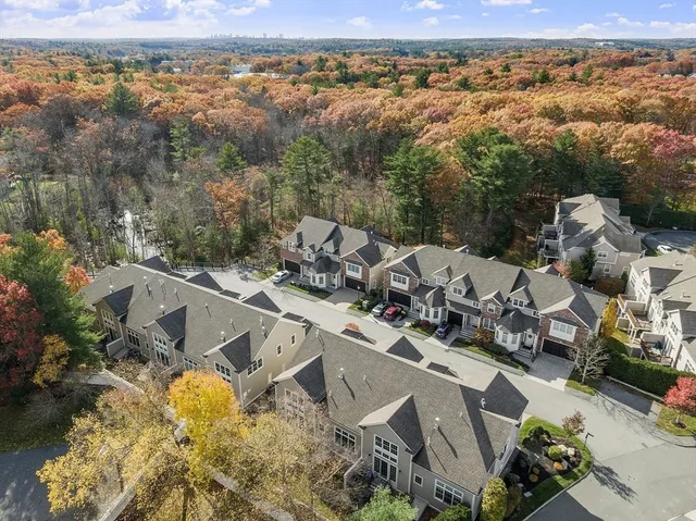 $1,390,000 | 527 Salem Street, Unit 42, Lynnfield, MA 01940