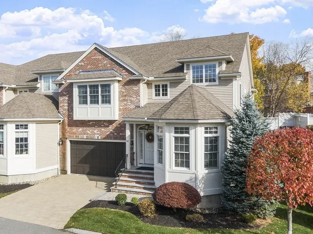 $1,390,000 | 527 Salem Street, Unit 42, Lynnfield, MA 01940