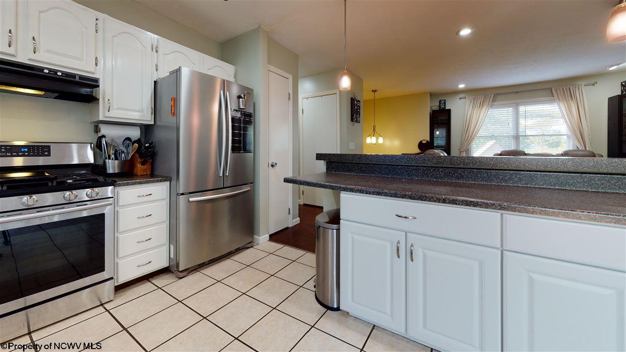 185 Springhill Chapel Road Clarksburg, WV 26301 - Photo 6 of 18 Gallery Image 6