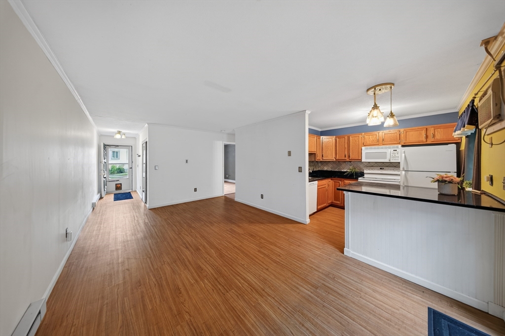 170 East Hadley Road, Unit 140 Amherst, MA 01002 - Photo 21 of 25 Gallery Image 21