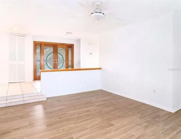 $3,495 | 115 Lake Shore Drive East, Palm Harbor, FL 34684