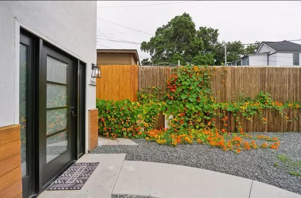 $2,550 | 2032 Kearney Avenue, San Diego, CA 92113