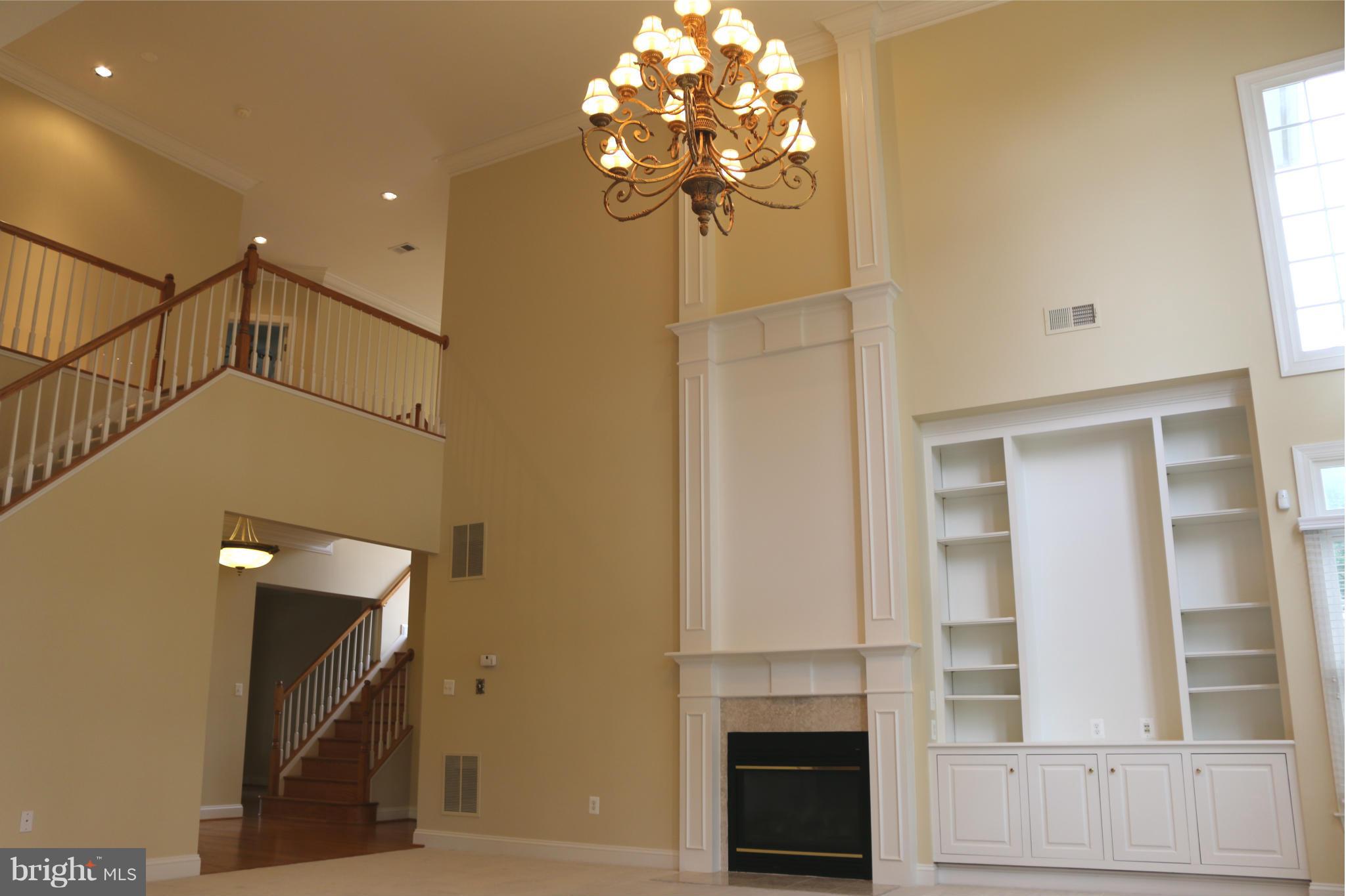 8267 Roxborough Loop Gainesville, VA 20155 - Photo 15 of 30 Family Room