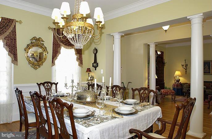 8267 Roxborough Loop Gainesville, VA 20155 - Photo 4 of 30 Dining Room