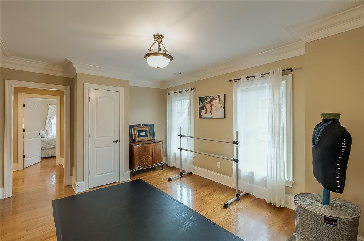 1135 Richmond Road Lexington, KY 40502 - Photo 33 of 52 Photo 33