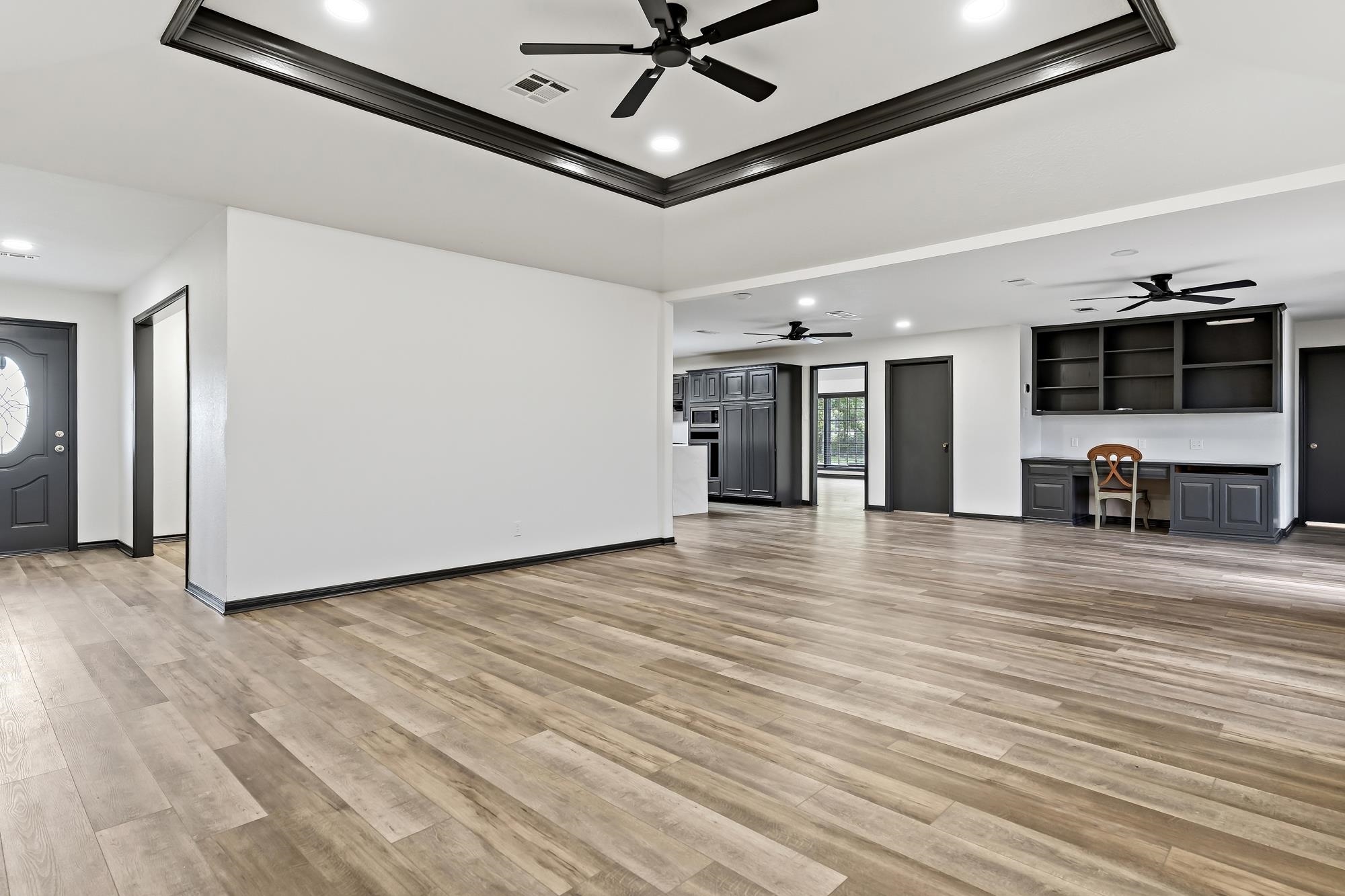 8295 Winzer Road Beaumont, TX 77705 - Photo 6 of 43