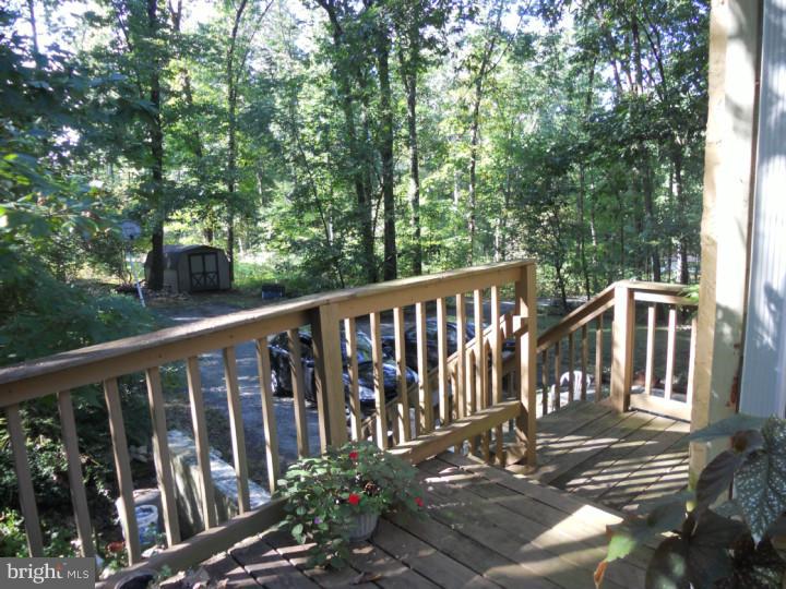 418 Icedale Road Honey Brook, PA 19344 - Photo 17 of 19 Driveway
