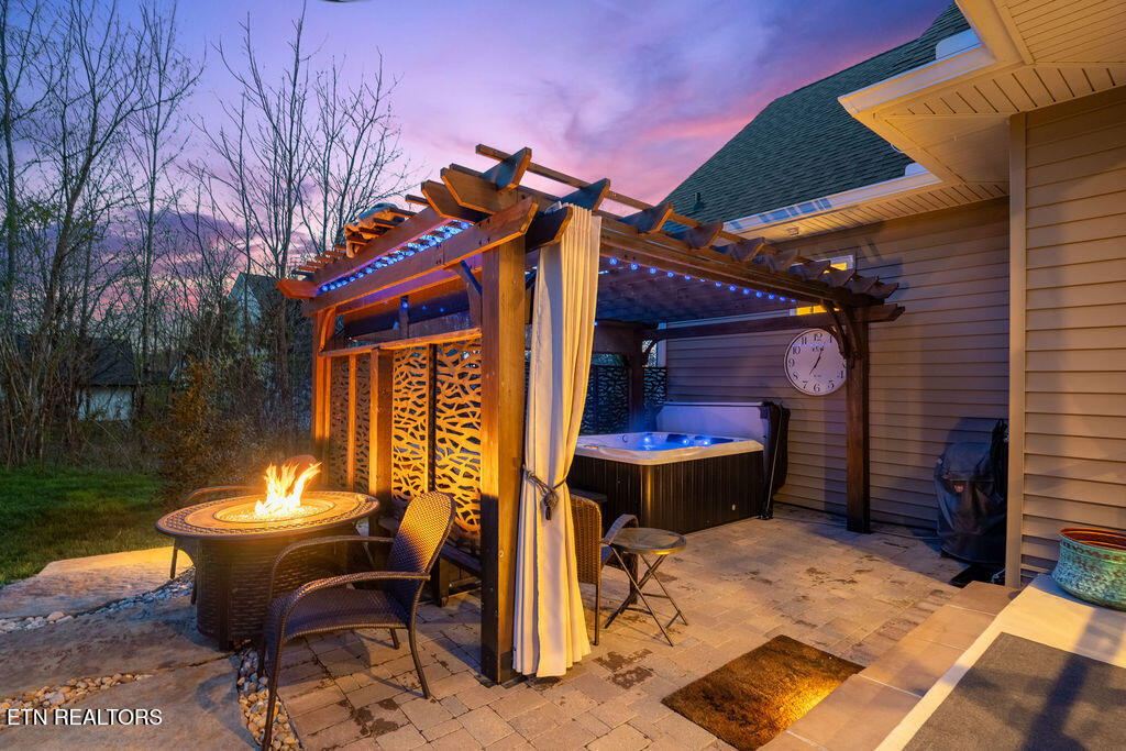 179 Oonoga Way Loudon, TN 37774 - Photo 6 of 60 Pergula/Firepit