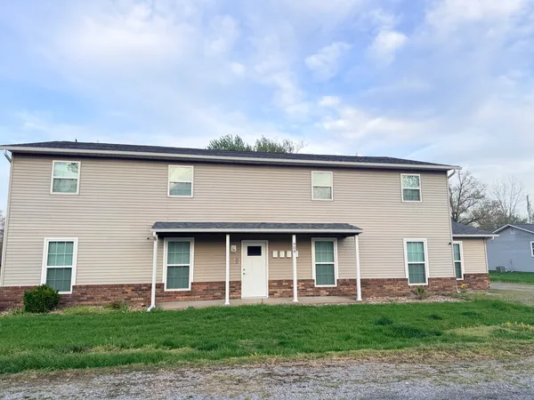 $500,000 | 908 South 10th Street, Herrin, IL 62948