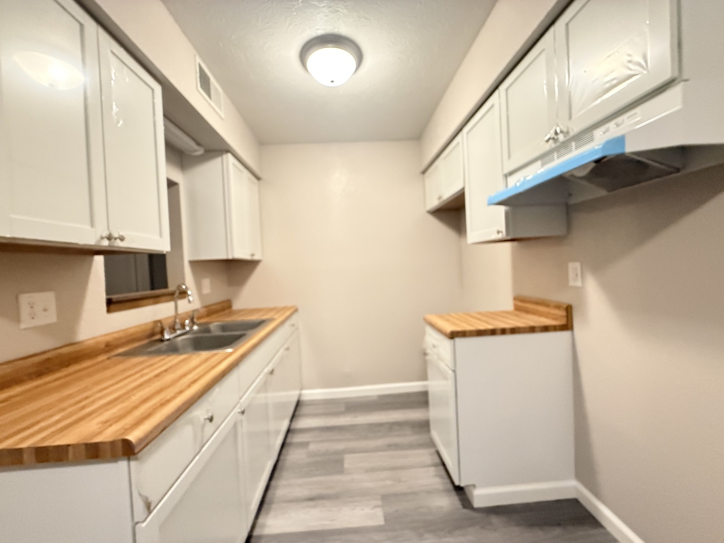 908 South 10th Street Herrin, IL 62948 - Photo 9 of 40