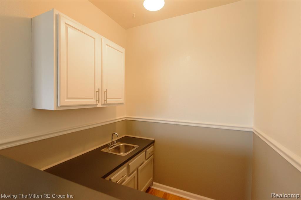 42340 Old Bridge Road Canton, MI 48188 - Photo 21 of 64